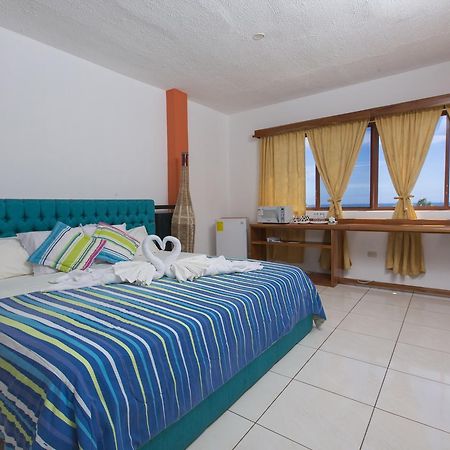 Hostal Tongo Reef Пуэрто-Бакерисо-Морено Экстерьер фото