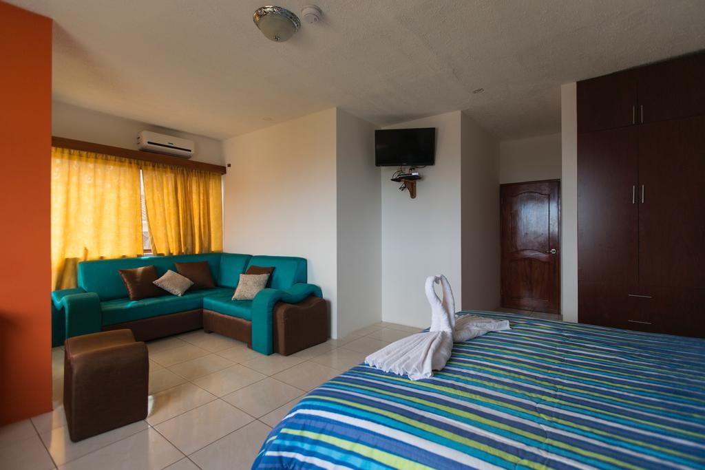 Hostal Tongo Reef Пуэрто-Бакерисо-Морено Экстерьер фото