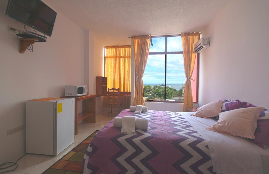 Hostal Tongo Reef Пуэрто-Бакерисо-Морено Экстерьер фото