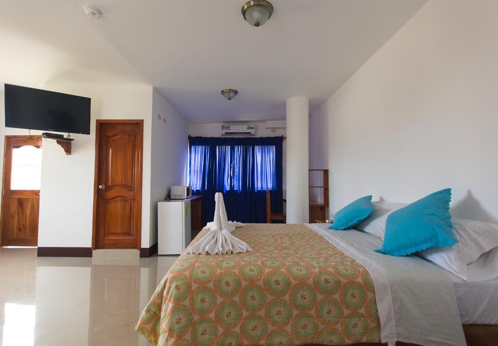 Hostal Tongo Reef Пуэрто-Бакерисо-Морено Экстерьер фото