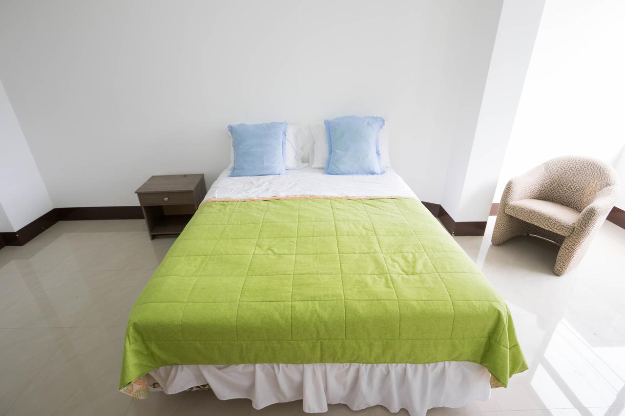 Hostal Tongo Reef Пуэрто-Бакерисо-Морено Экстерьер фото