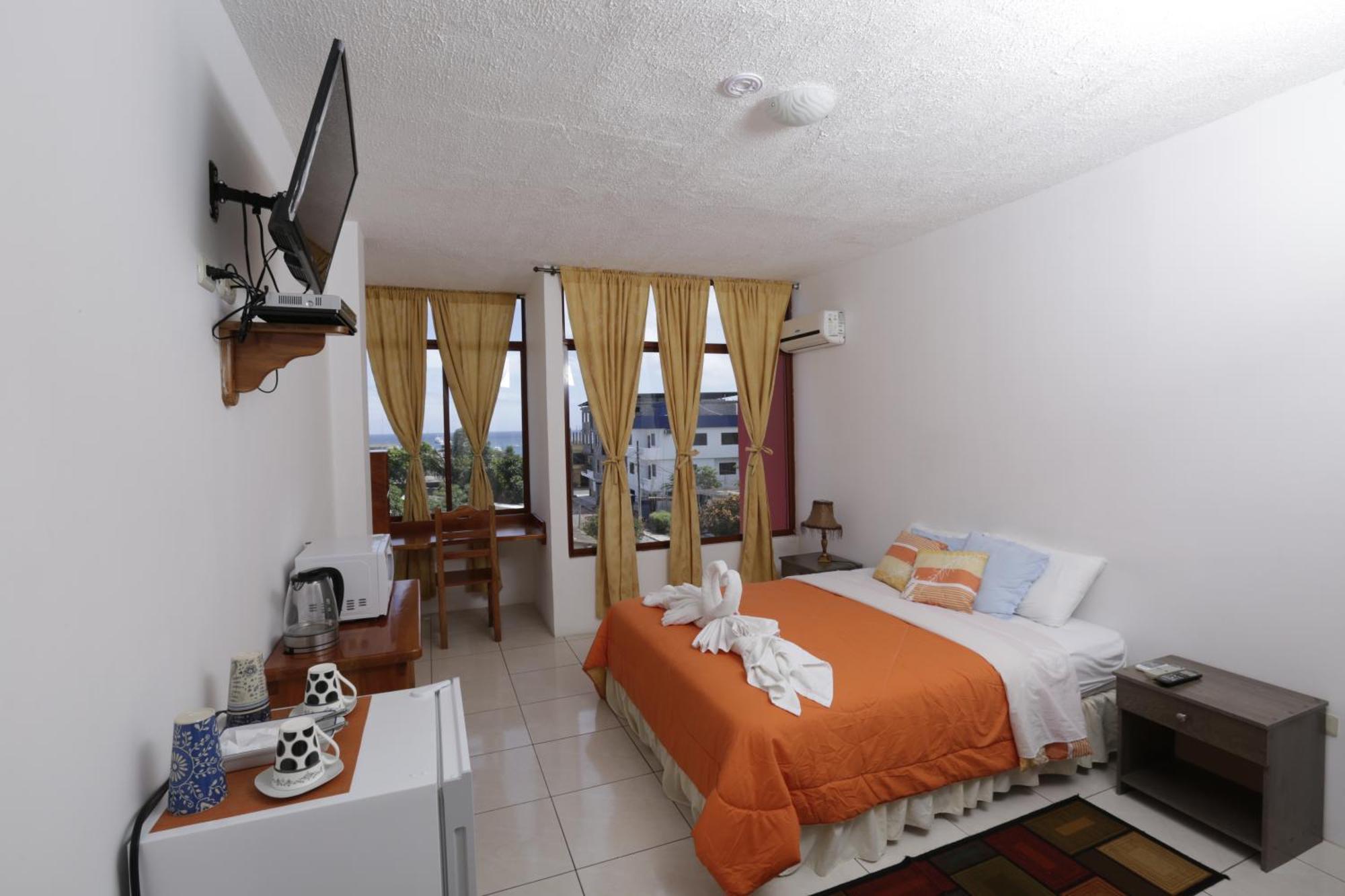 Hostal Tongo Reef Пуэрто-Бакерисо-Морено Экстерьер фото